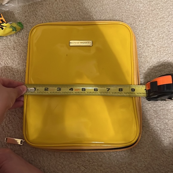 Steve Madden IPad Case - Picture 5 of 5